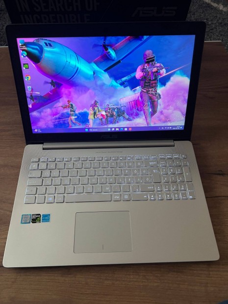 Asus Zenbook Magyar Gamer Laptop i7 6700HQ 16GB DDR4 256SSD Gtx 960