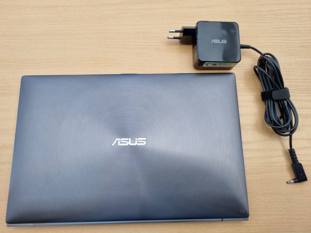 Asus Zenbook UX21E 11,6" os laptop szp llapotban elad