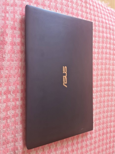 Asus Zenbook UX434F notebook!Alku kpes s sokmindent beszmtok!