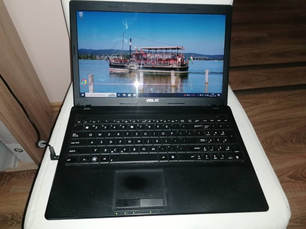 Asus k54c laptop elad 