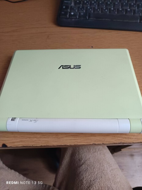 Asus laptop elad