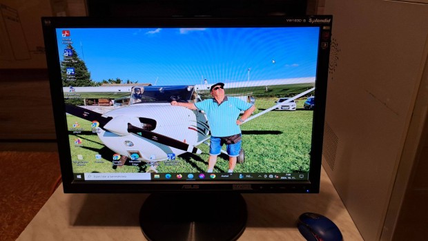 Asus monitor ( 48 cm kptl ) gynyr kppel !!