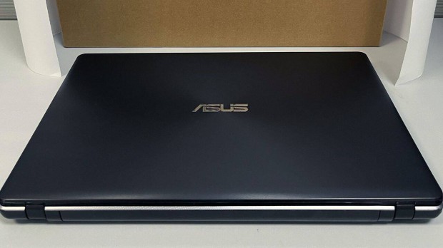 Asus notebook X550L i7, 8GB, 120GB ssd, Nvidia Geforce 740M