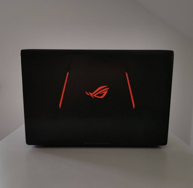 Asus rog laptop elad 17 colos! i7-7700HQ Geforce Gtx 1060
