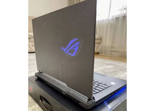 Asus rog strix gamer laptop elad