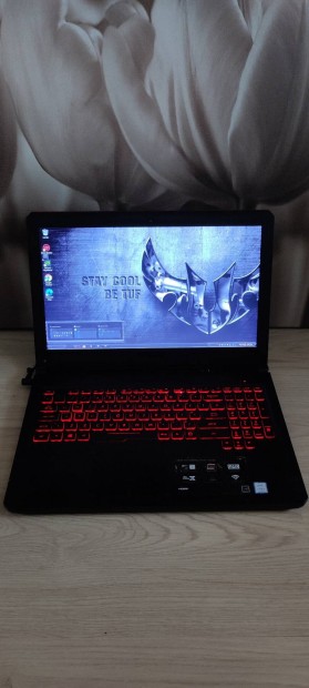 Asus tuf gamer laptop i7