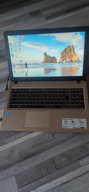 Asus x515e laptop