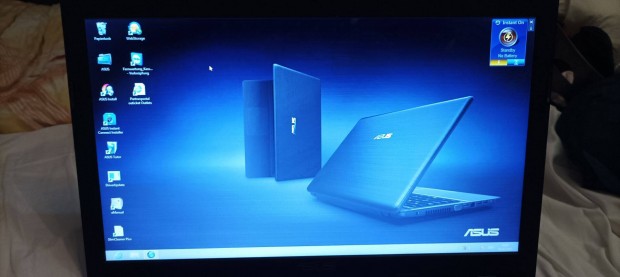 Asus x75a i3 laptop 6 gb rammal, 500gb hdd- vel elad