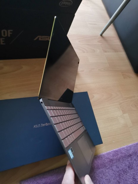 Asus zenbook ux390u Ultrabook