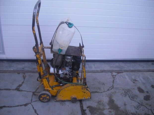 Aszfaltvg Dieselmotoros