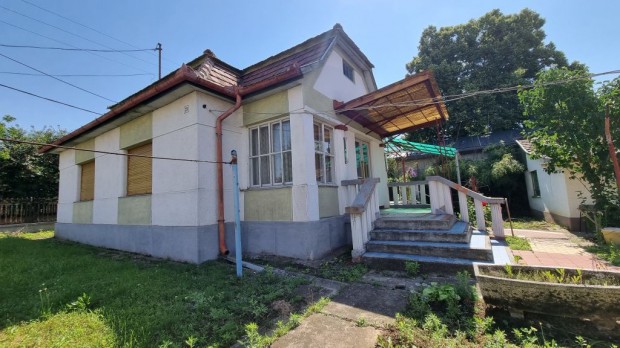 Aszd, Aszd kertvros, j telep, 100 m2-es, csaldi hz, 3 szobs