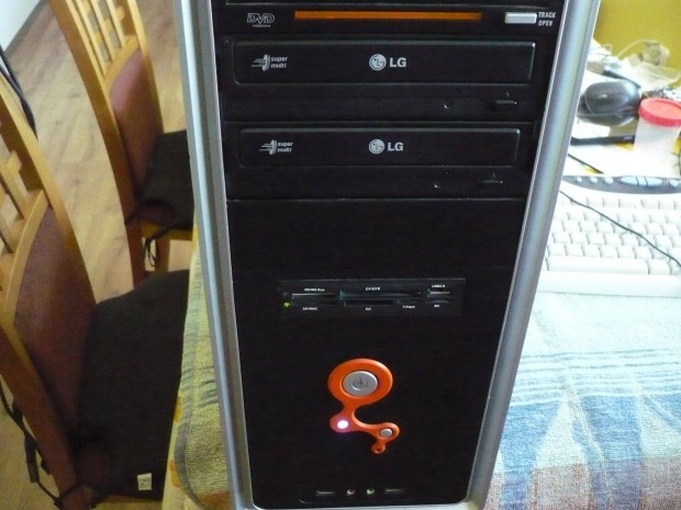 Asztali PC Dual Core E 5300 2,6 GHZ, RAM 3 GB