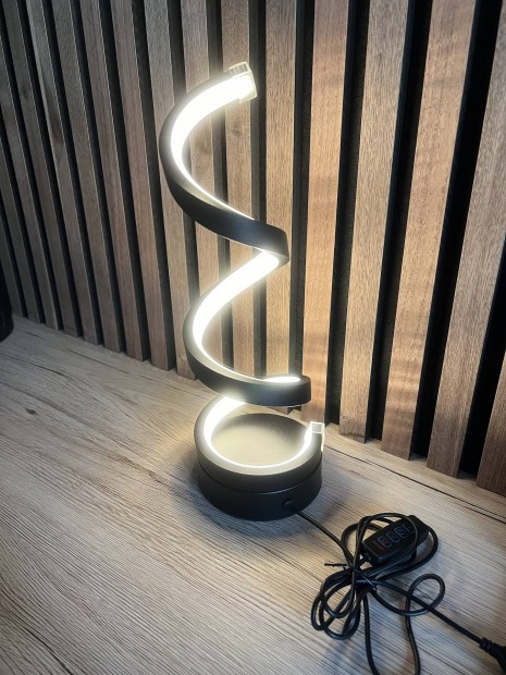 Asztali design lmpa 