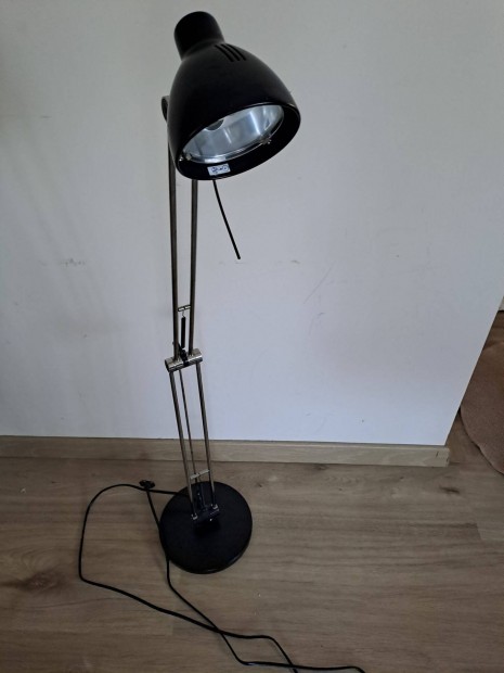 Asztali lámpa fekete