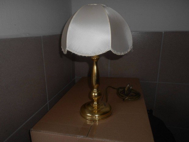 Asztali lmpa retro