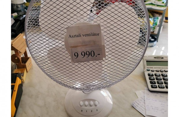 Asztali ventiltor j