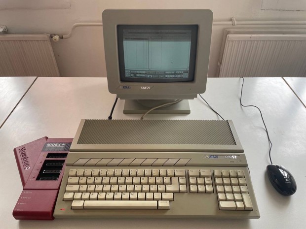 Atari 1040 STF Steinberg Midex+ s Emagic LOG 3 MIDI interfszekkel