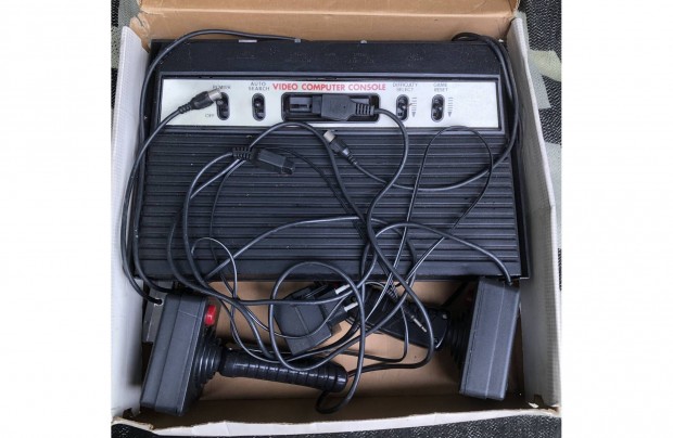 Atari 2600 szmtgpes tv jtk eredeti dobozban 45000 Ft:Lenti