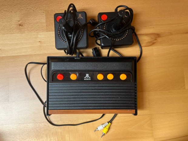 Atari Flashback 8 konzol