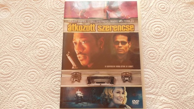 tkozott szerencse akcifilm DVD-Wesley Snipes