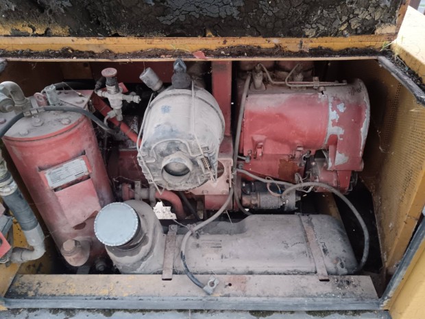 Atlas copco dzel mobil kompresszor