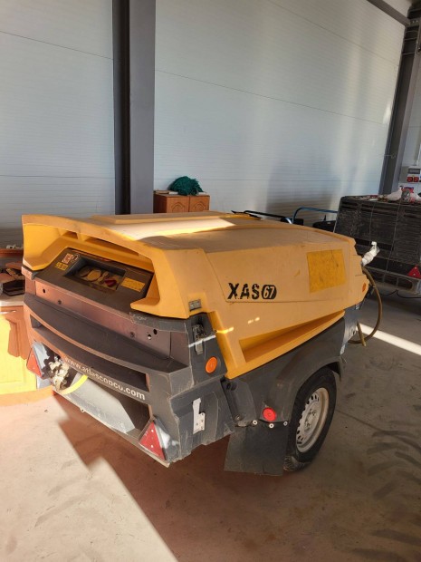Atlas copco xas 67 csavarkompresszor