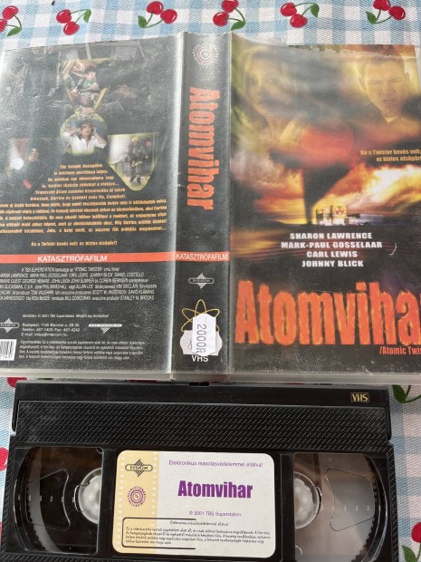 Atomvihar vhs film