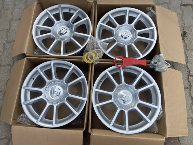 Atura Wheels 8X17 ET35 5X114.3 Suzuki Lexus Toyota Hyundai Honda Kia