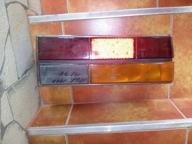 Audi100 Htslmpa