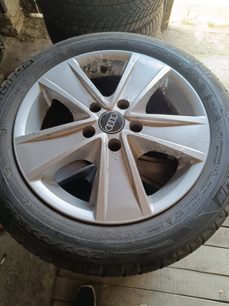 Audi 112*5 alufelni tli gumival 