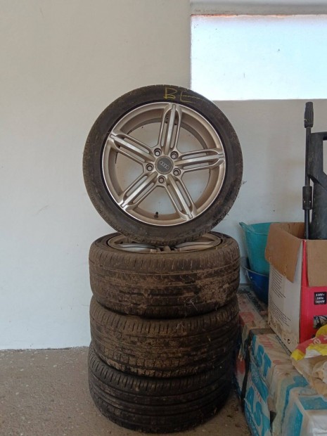 Audi 14-es alufelni!