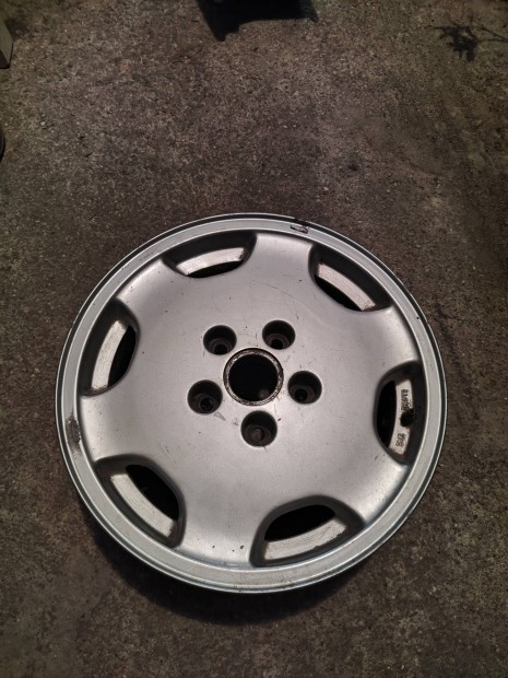 Audi 15" 4A0601025A gyri alufelni