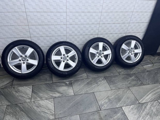 Audi 16" alufelni j gumikkal