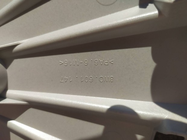 Audi 16" j dsztrcsa garnitra