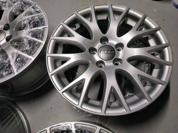 Audi 17" gyri alufelni