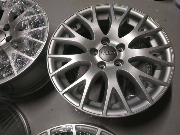 Audi 17" gyri alufelni A4 B6/B7 felni