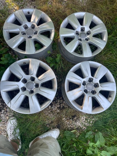 Audi 17 alufelni