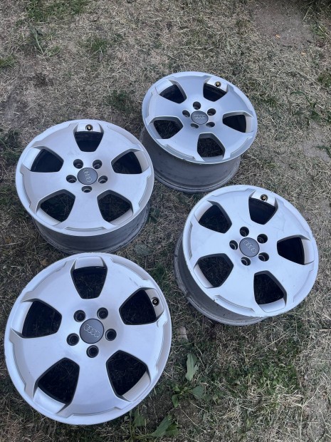 Audi 17 alufelni 5x112