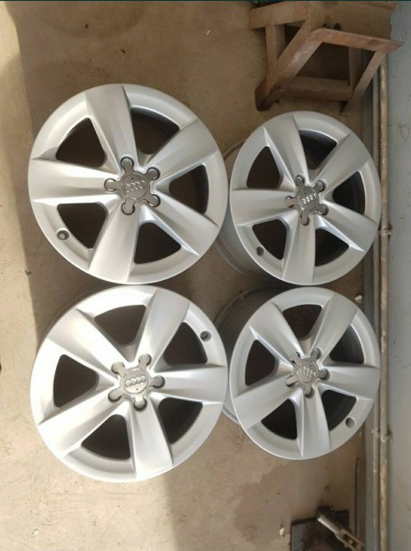 Audi 17 alufelni 5x112 