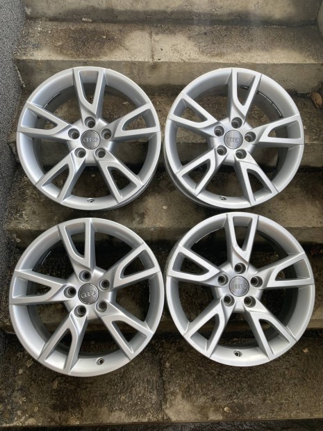 Audi 17 col 5x112 et33 gyri q3 alufelni