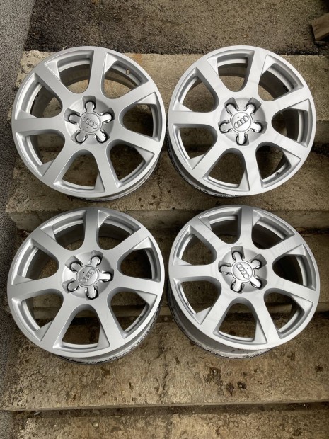 Audi 17 col 5x112 gyri alufelni