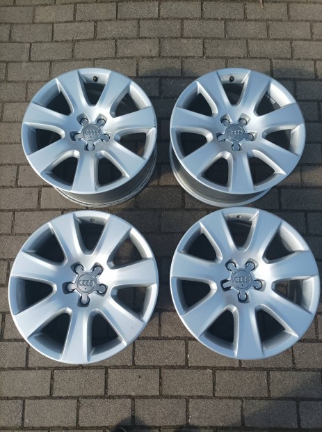 Audi 18" gyri alufelni garnitra, 7,5x18, ET26, 5x112