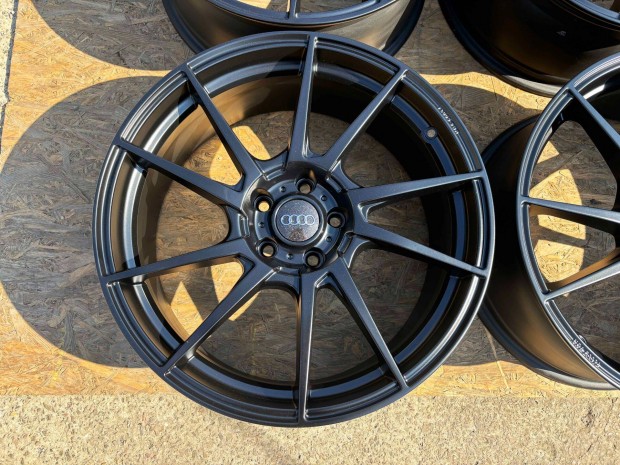 Audi 19" 5x112 fekete alufelni elad 19 coll A4 A6 A8 Q5