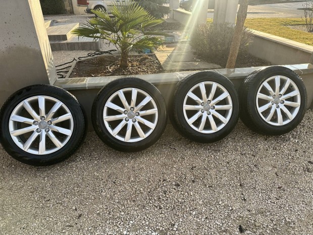 Audi 19" gyri alufelni 235/55 R19 Pirelli 4 vszakos gumival