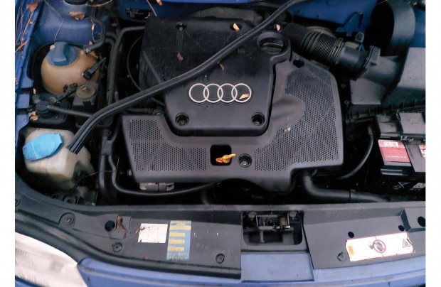 Audi 1.6 komplett motor AKL