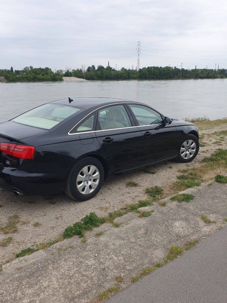 Audi 2011-2015 minden alkatrsze bontsbl