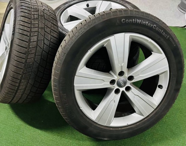 Audi 20as teli szett Q7 Q8 Gyári Újszerű