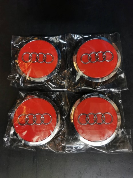 Audi 69mm felnikupak piros 4b0601170a