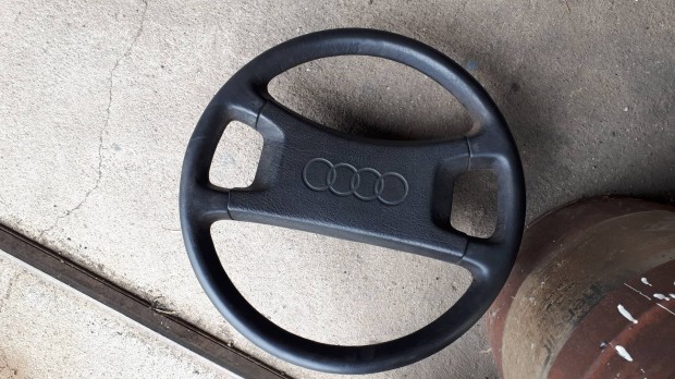 Audi 80 B2 kormánykerék 321419661A
