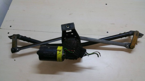 Audi 80 B4 ablakt�rl� szerkezet motor